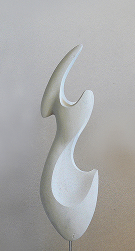 Steinart-skulpturen Uwe Thiem Niobe klein